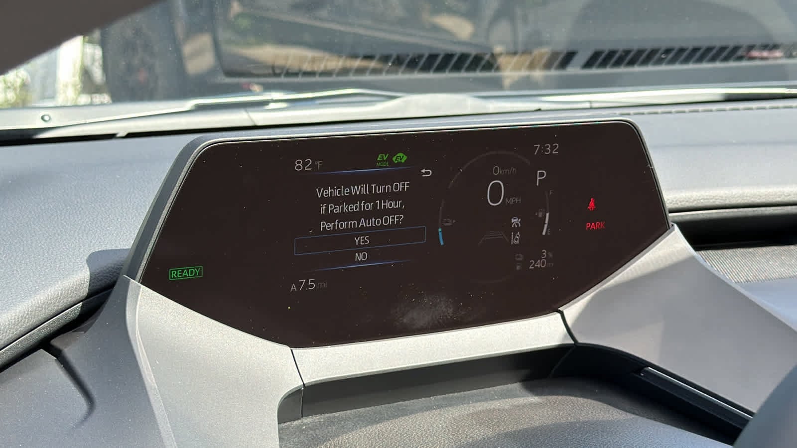 2026 Toyota Prius Plug-in Hybrid XSE Premium - Photo 20