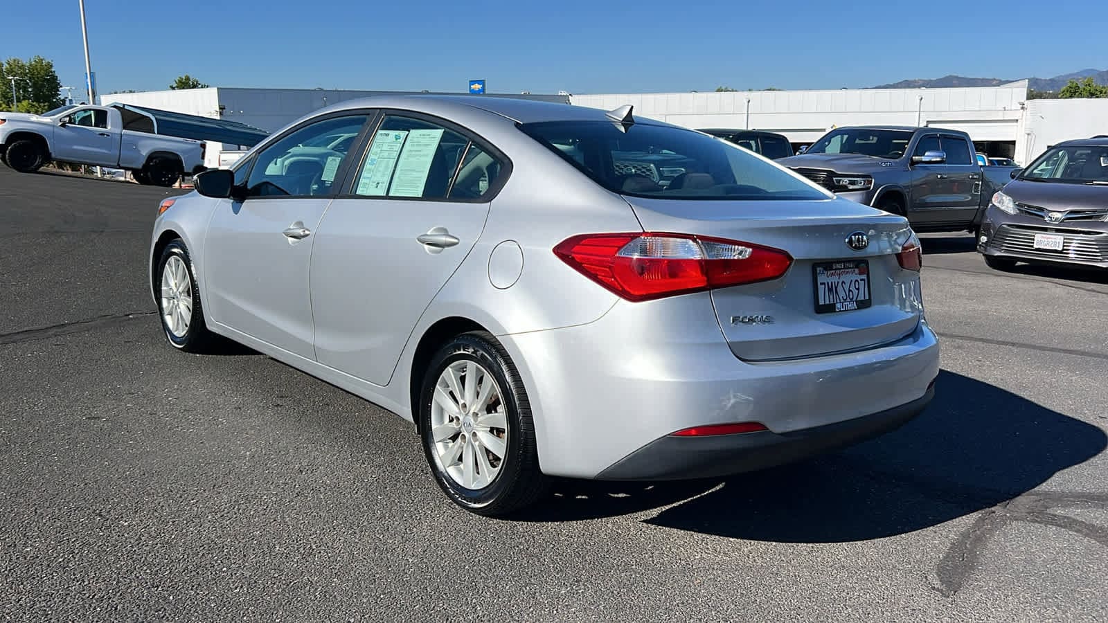 Thumbnail: 2016 Kia Forte - 7