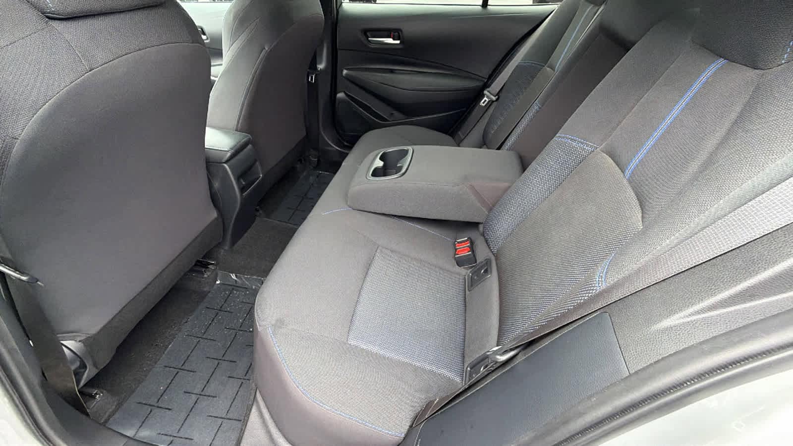 Thumbnail: 2022 Toyota Corolla - 25