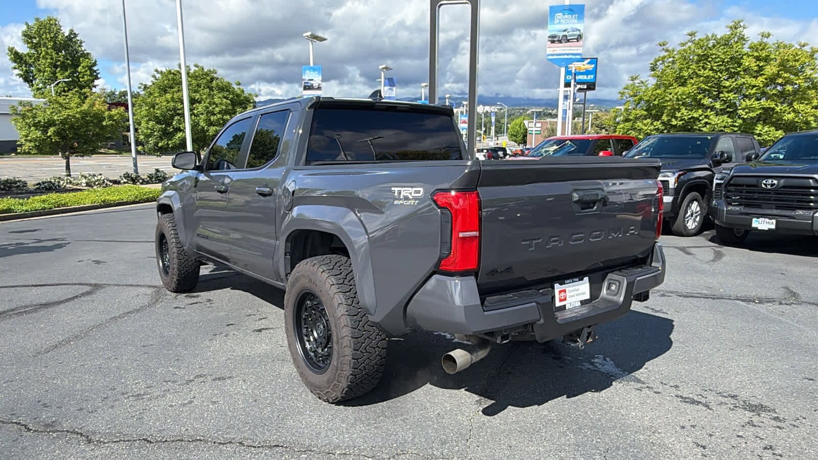 Thumbnail: 2024 Toyota Tacoma - 7