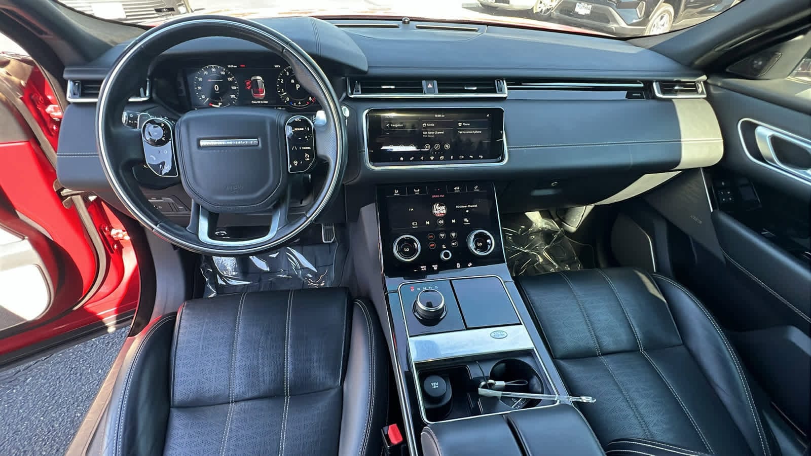 Thumbnail: 2019 Land Rover Range Rover Velar - 26