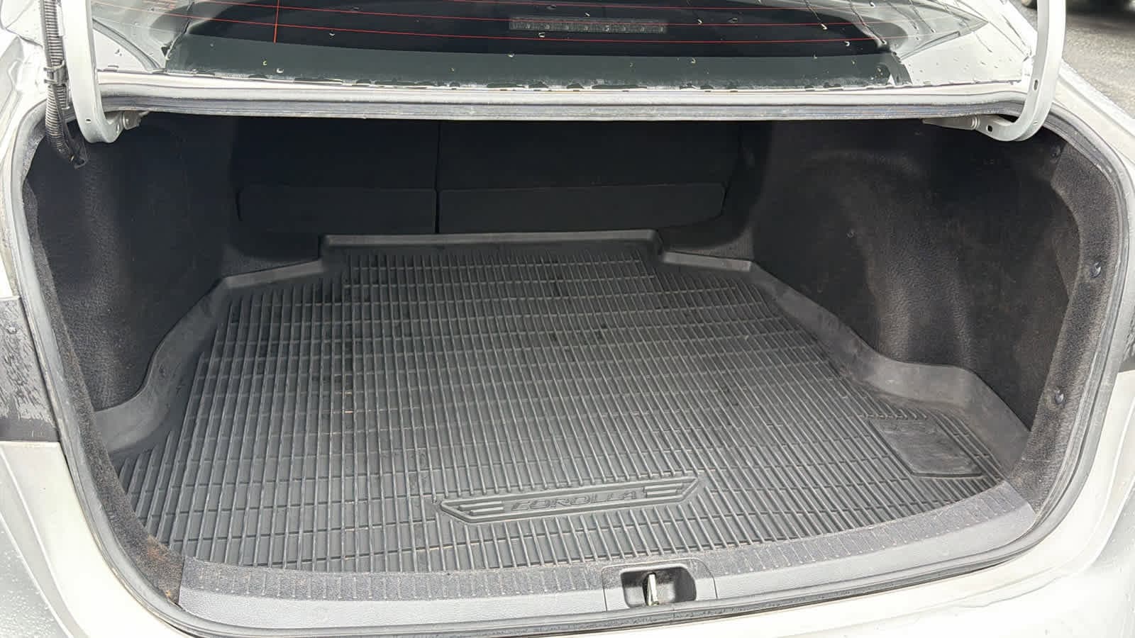 Thumbnail: 2022 Toyota Corolla - 28