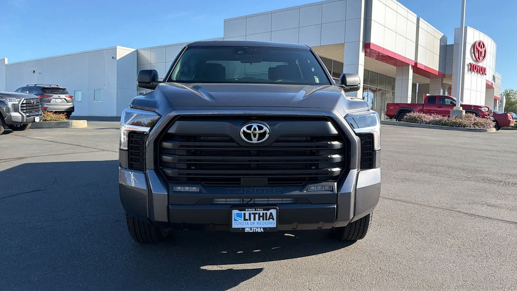 New 2026 Toyota Tundra SR5 SR5 CREWMAX 5.5