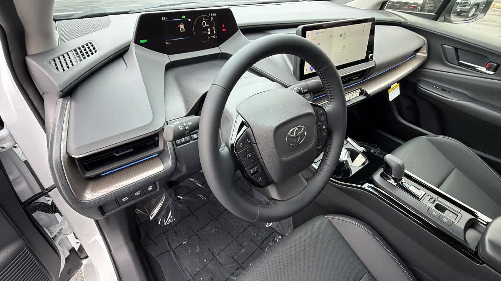 2026 Toyota Prius XLE - Photo 10