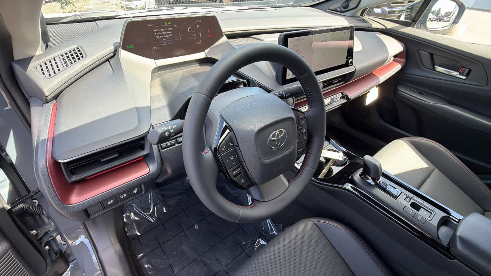 2026 Toyota Prius Plug-in Hybrid XSE Premium - Photo 10