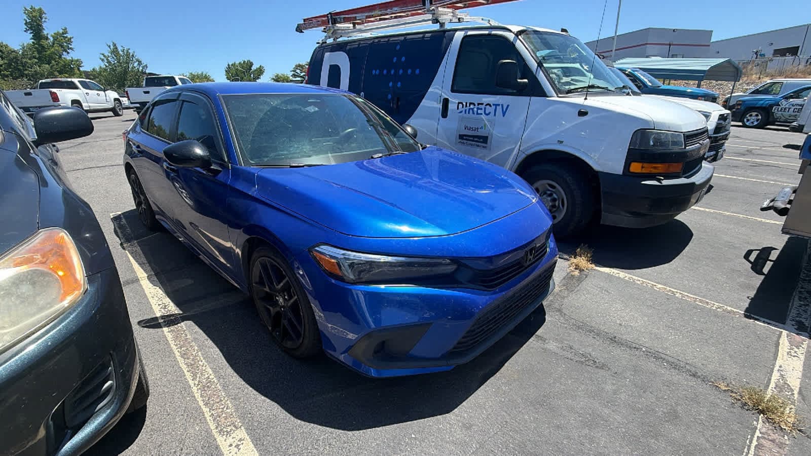 Thumbnail: 2023 Honda Civic - 2