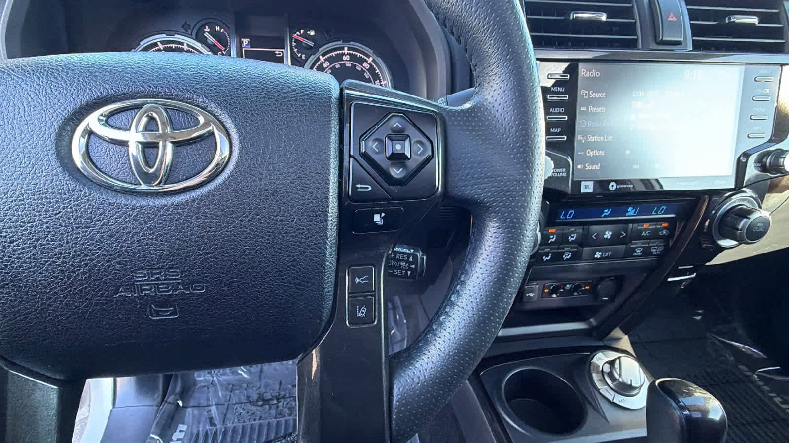 Thumbnail: 2020 Toyota 4Runner - 20