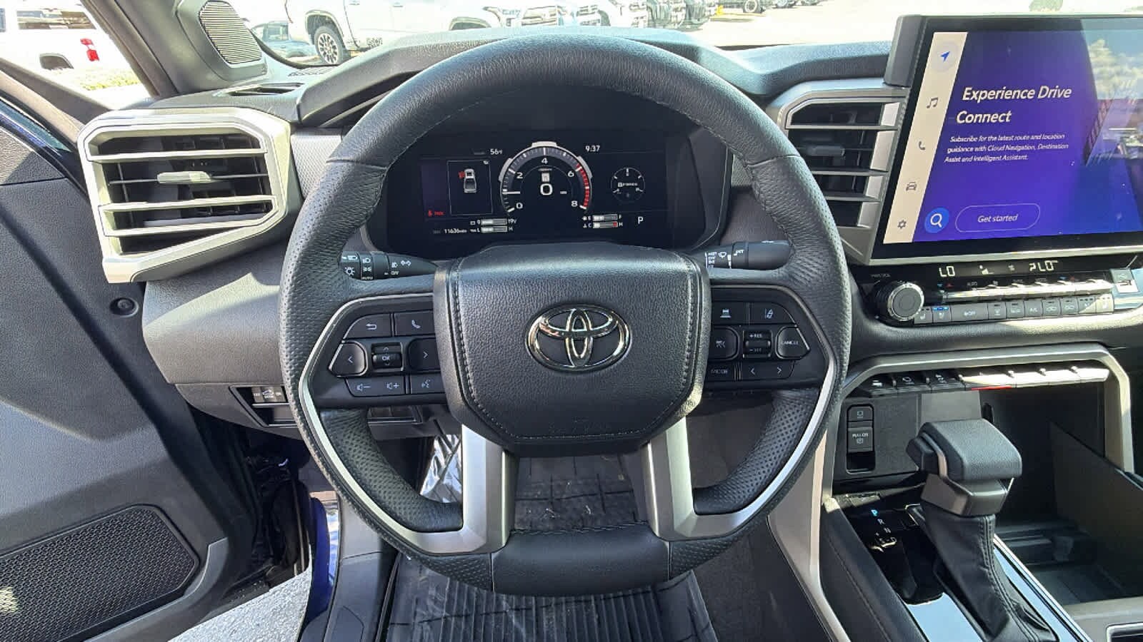 2025 Toyota Tundra Limited - Photo 18