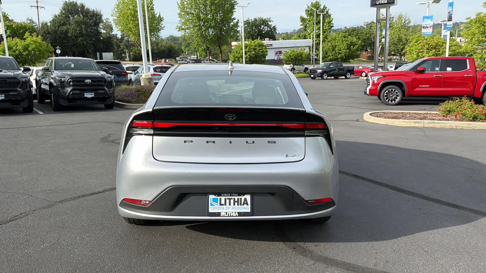 Thumbnail: 2024 Toyota Prius - 6