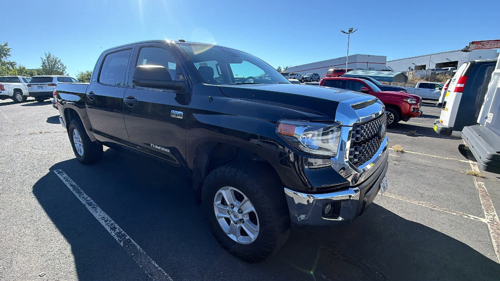 Thumbnail: 2018 Toyota Tundra - 2