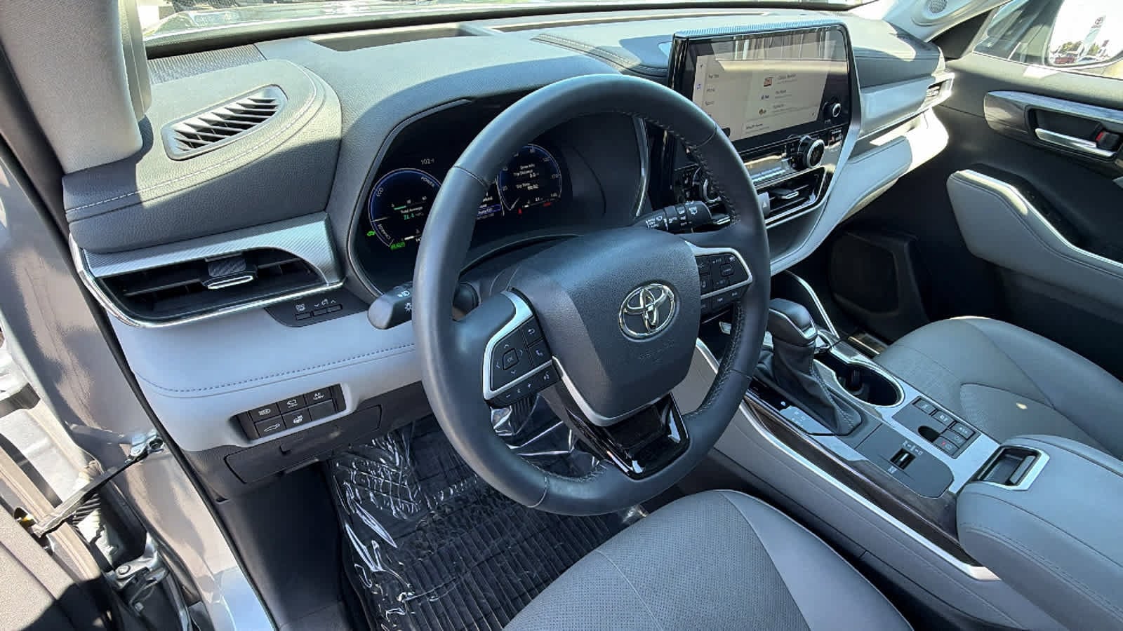 2024 Toyota Highlander Platinum - Photo 10