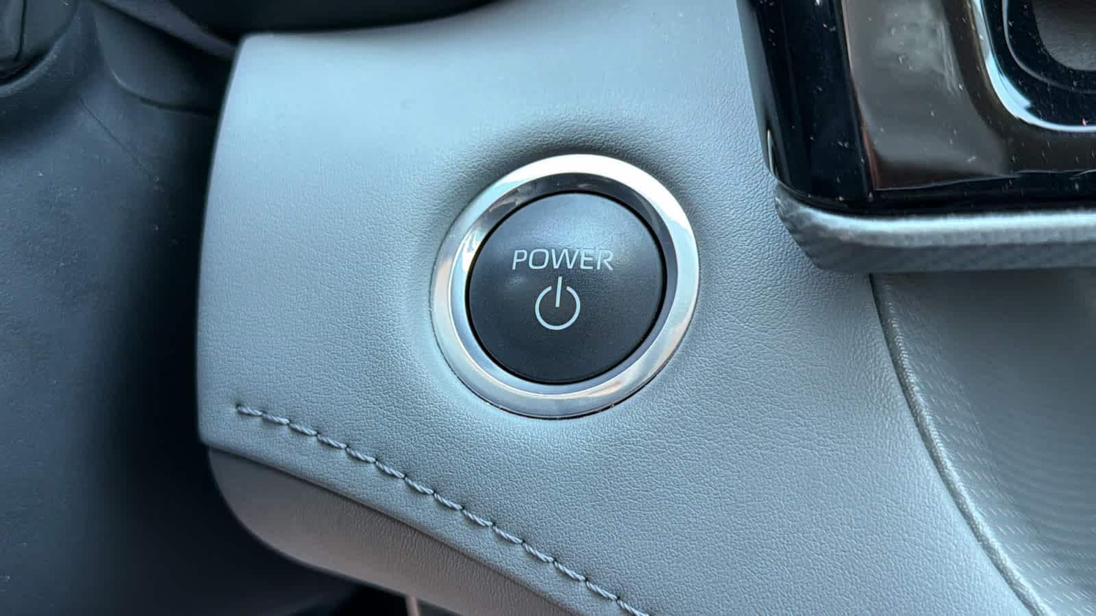 2024 Toyota Highlander Platinum - Photo 17