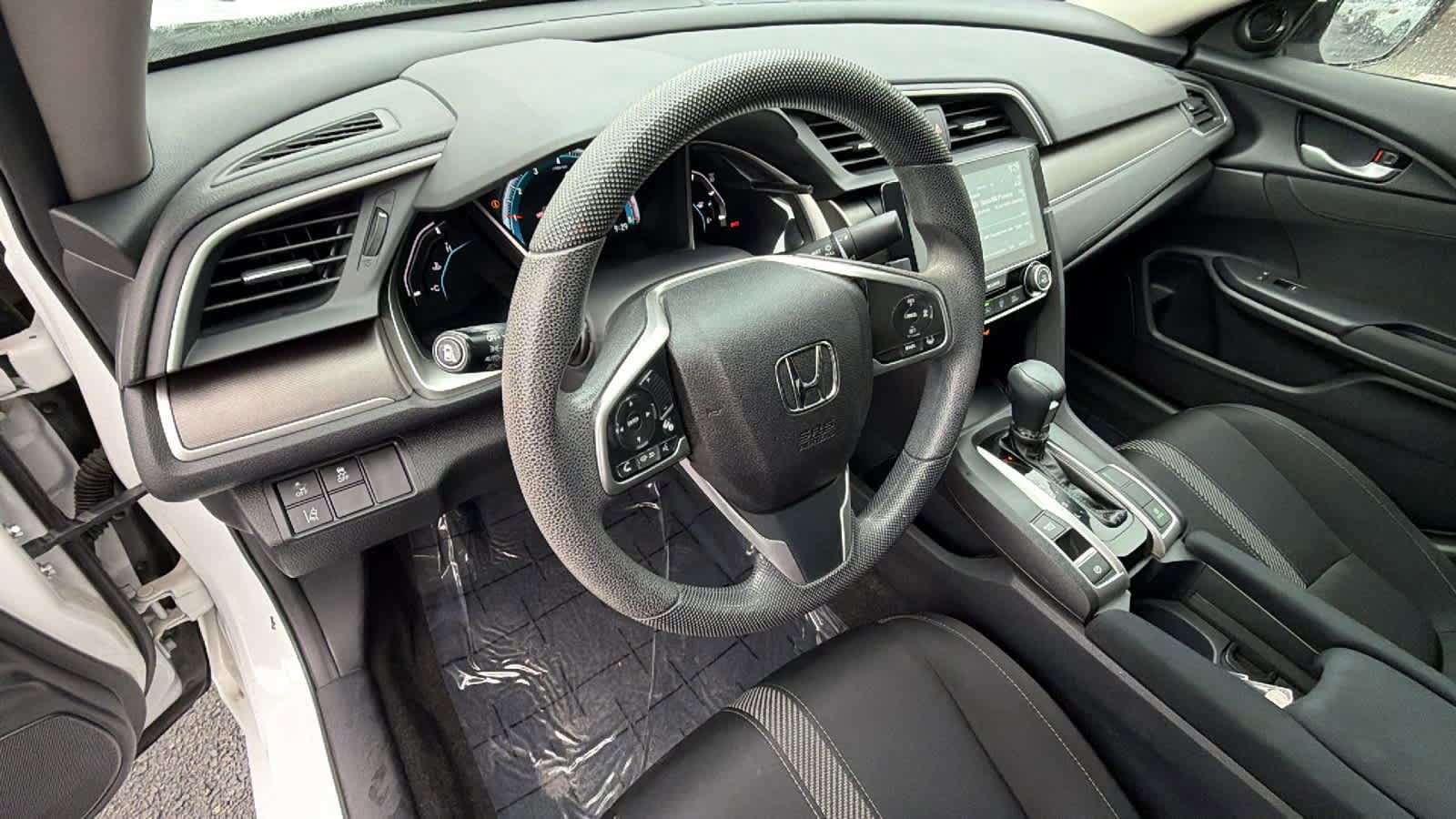 Thumbnail: 2017 Honda Civic - 10