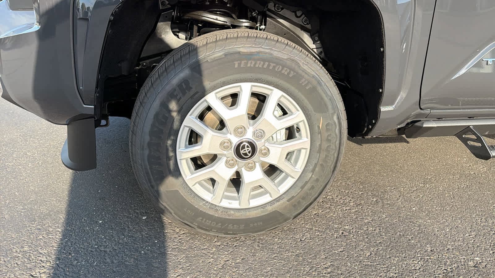 Thumbnail: 2025 Toyota Tacoma - 9