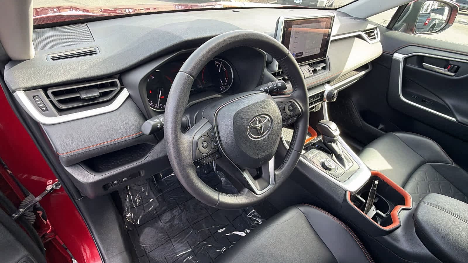 Thumbnail: 2024 Toyota RAV4 - 10