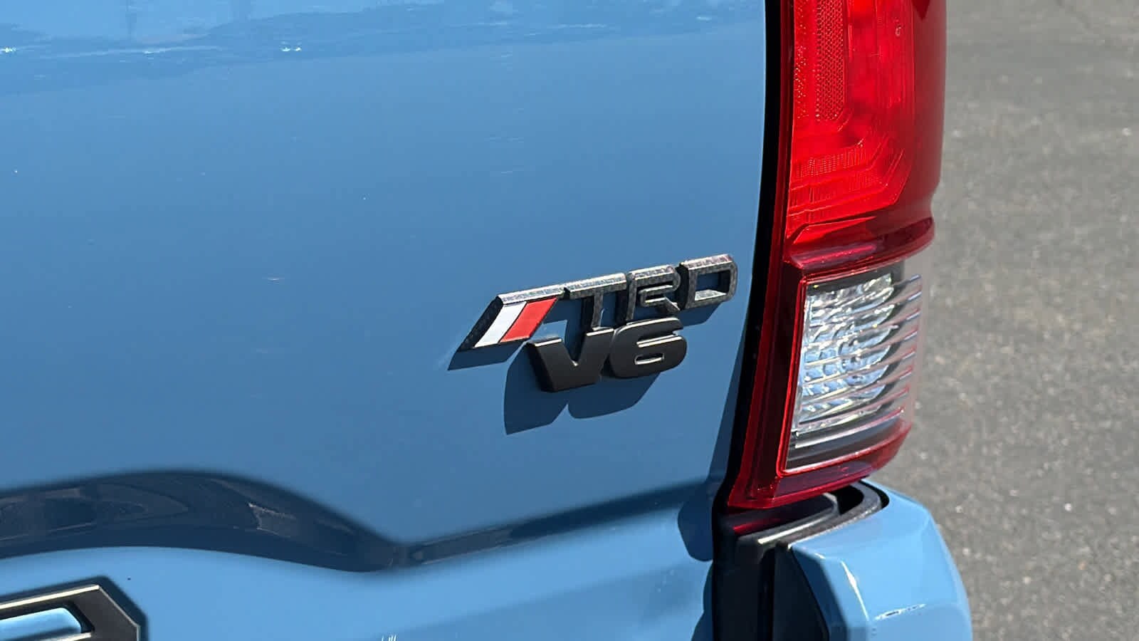 Thumbnail: 2019 Toyota Tacoma - 27