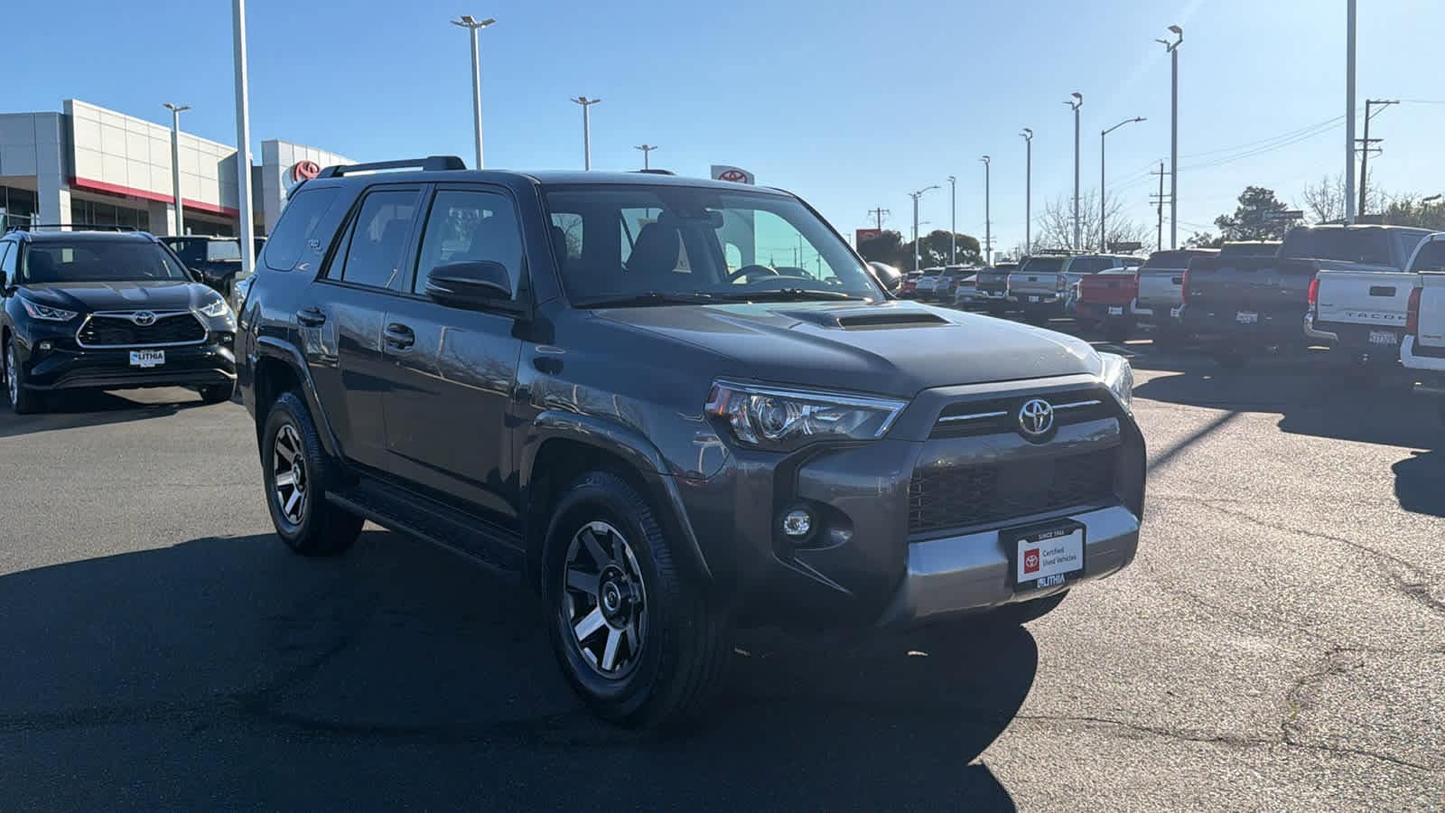 Thumbnail: 2022 Toyota 4Runner - 3