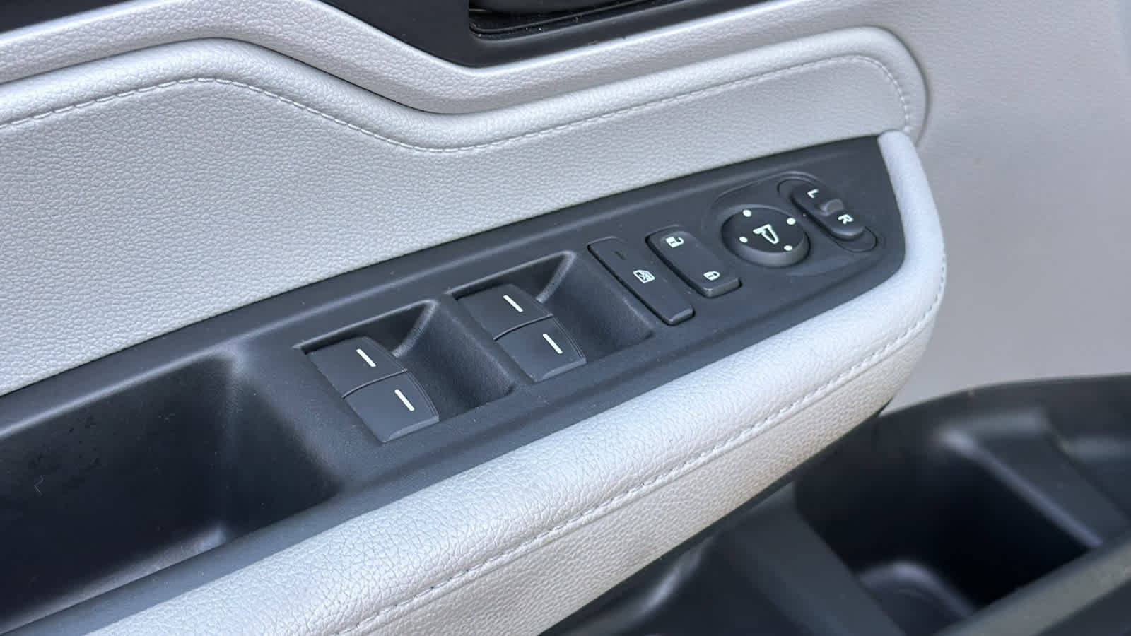 Thumbnail: 2024 Honda Odyssey - 22