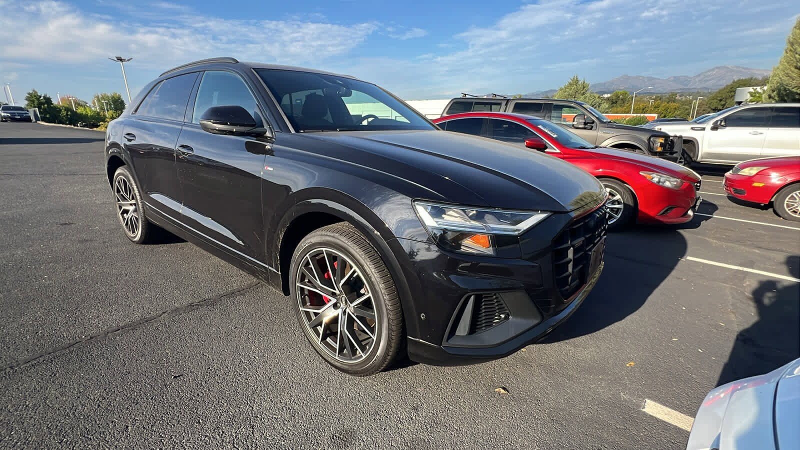 2019 Audi Q8 line Premium Plus photo 2