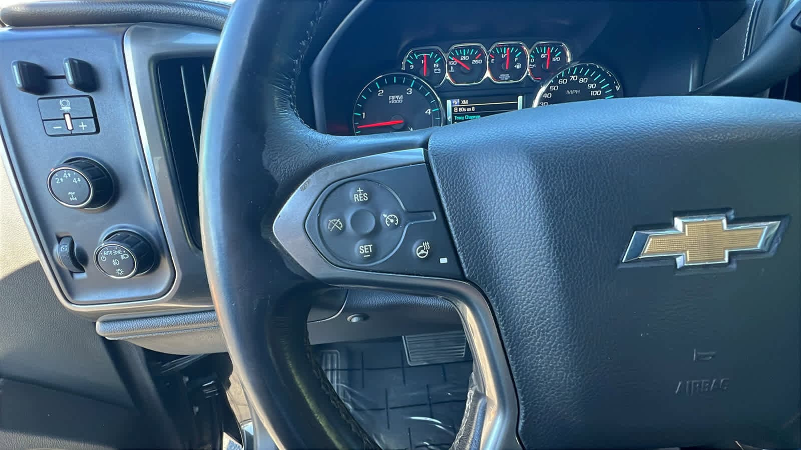 Thumbnail: 2016 Chevrolet Silverado 3500 - 19