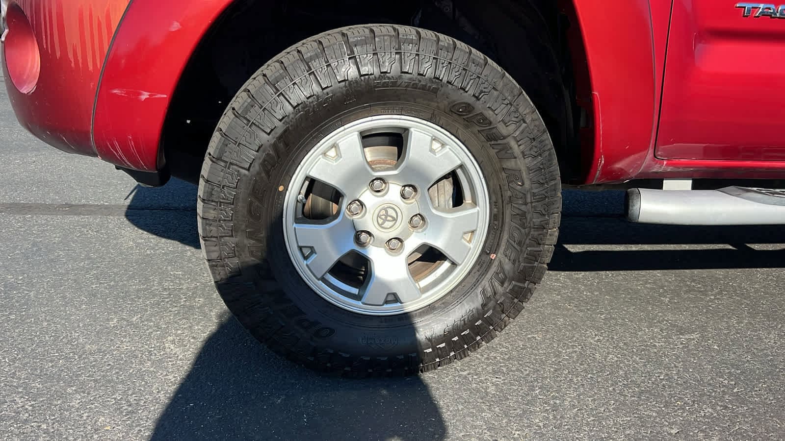 Thumbnail: 2006 Toyota Tacoma - 9