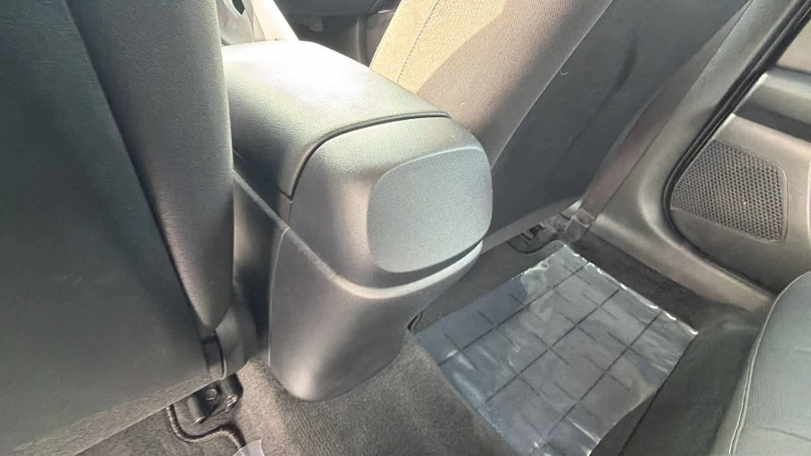 Thumbnail: 2021 Hyundai Elantra - 25