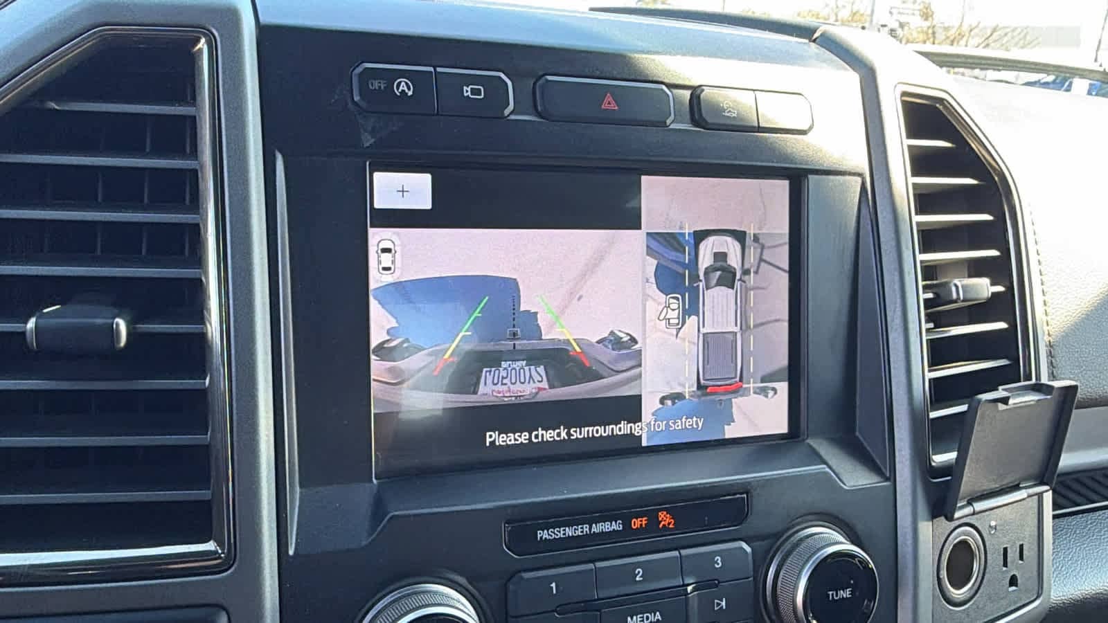 Thumbnail: 2020 Ford F-150 - 16