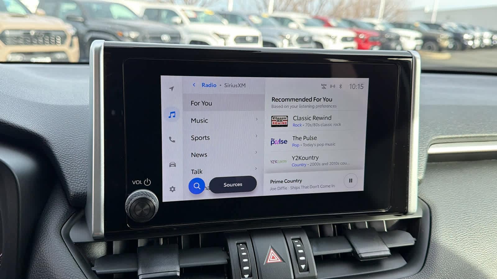 Thumbnail: 2023 Toyota RAV4 - 15