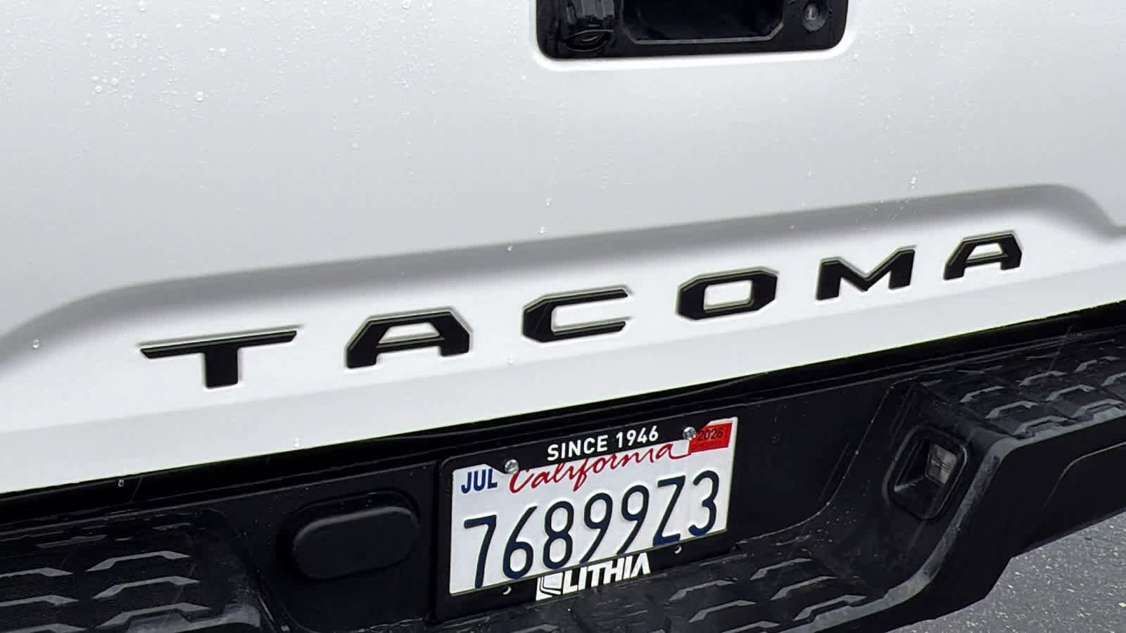 Thumbnail: 2018 Toyota Tacoma - 28