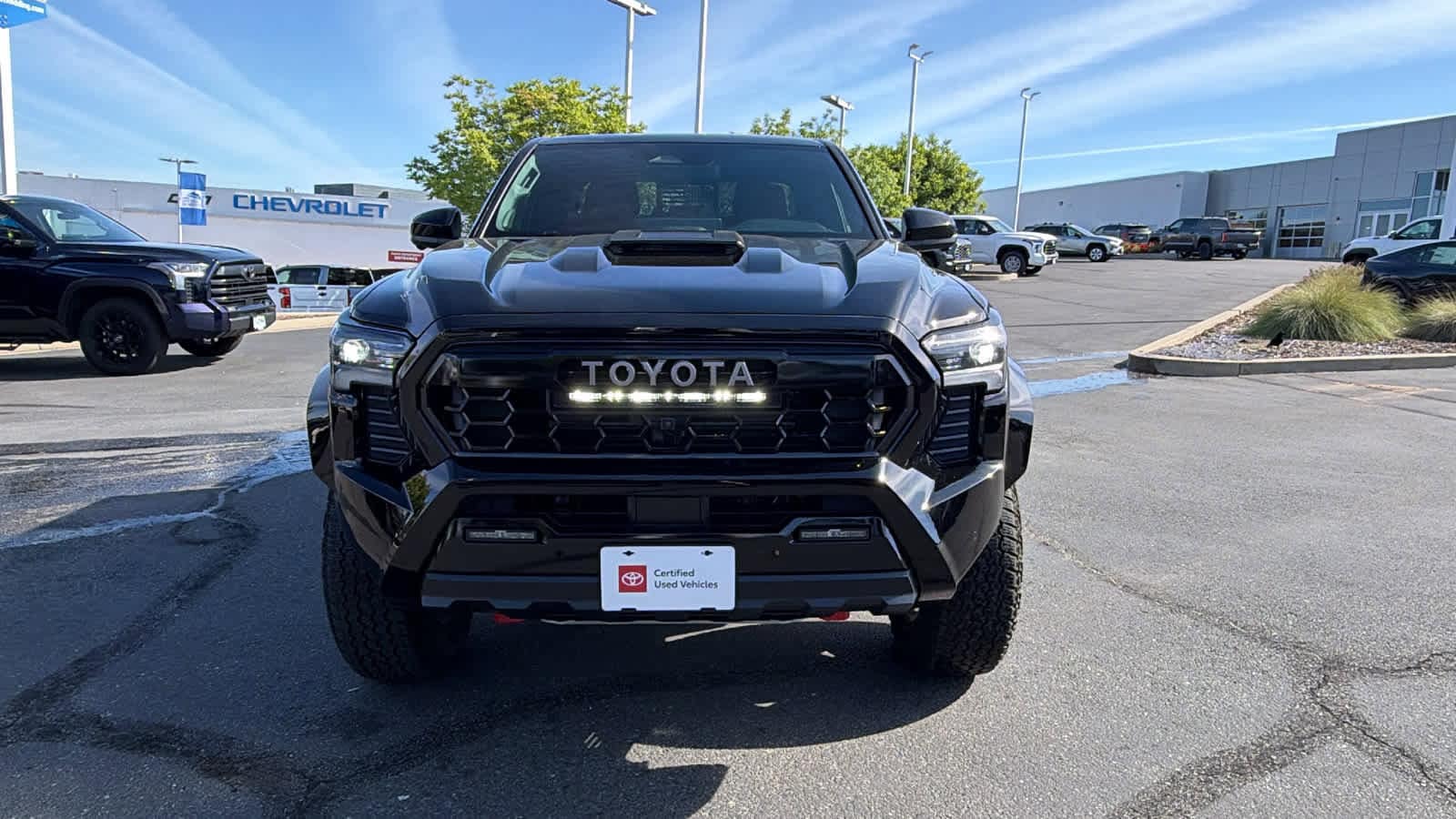 Thumbnail: 2025 Toyota Tacoma - 2