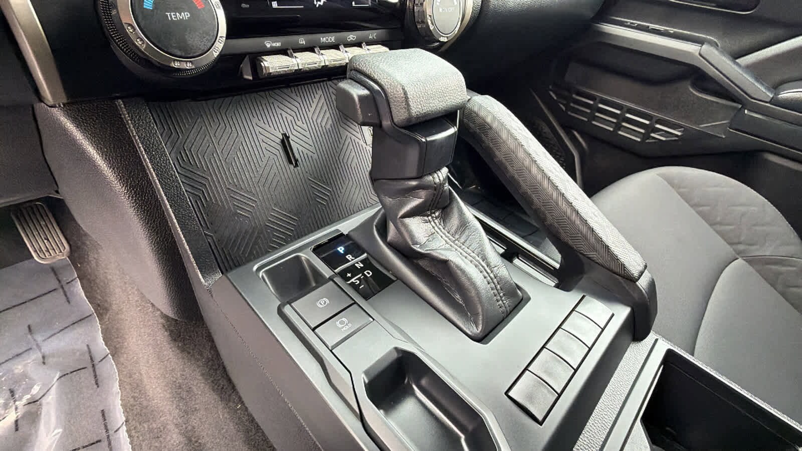 Thumbnail: 2025 Toyota Tacoma - 13