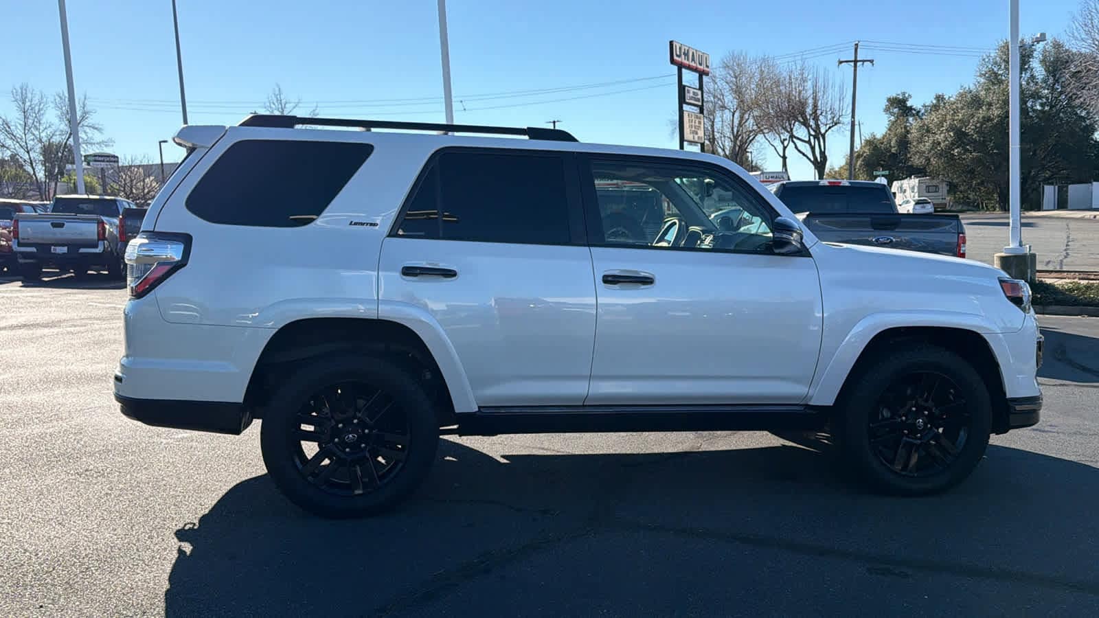 Thumbnail: 2020 Toyota 4Runner - 4