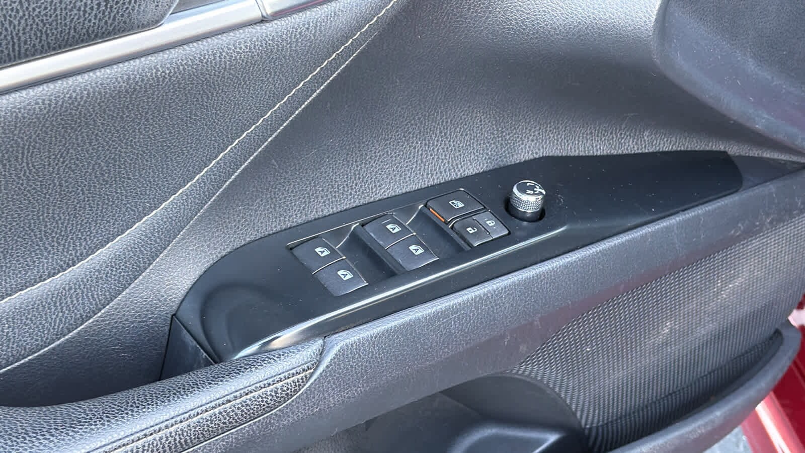 Thumbnail: 2018 Toyota Camry - 22