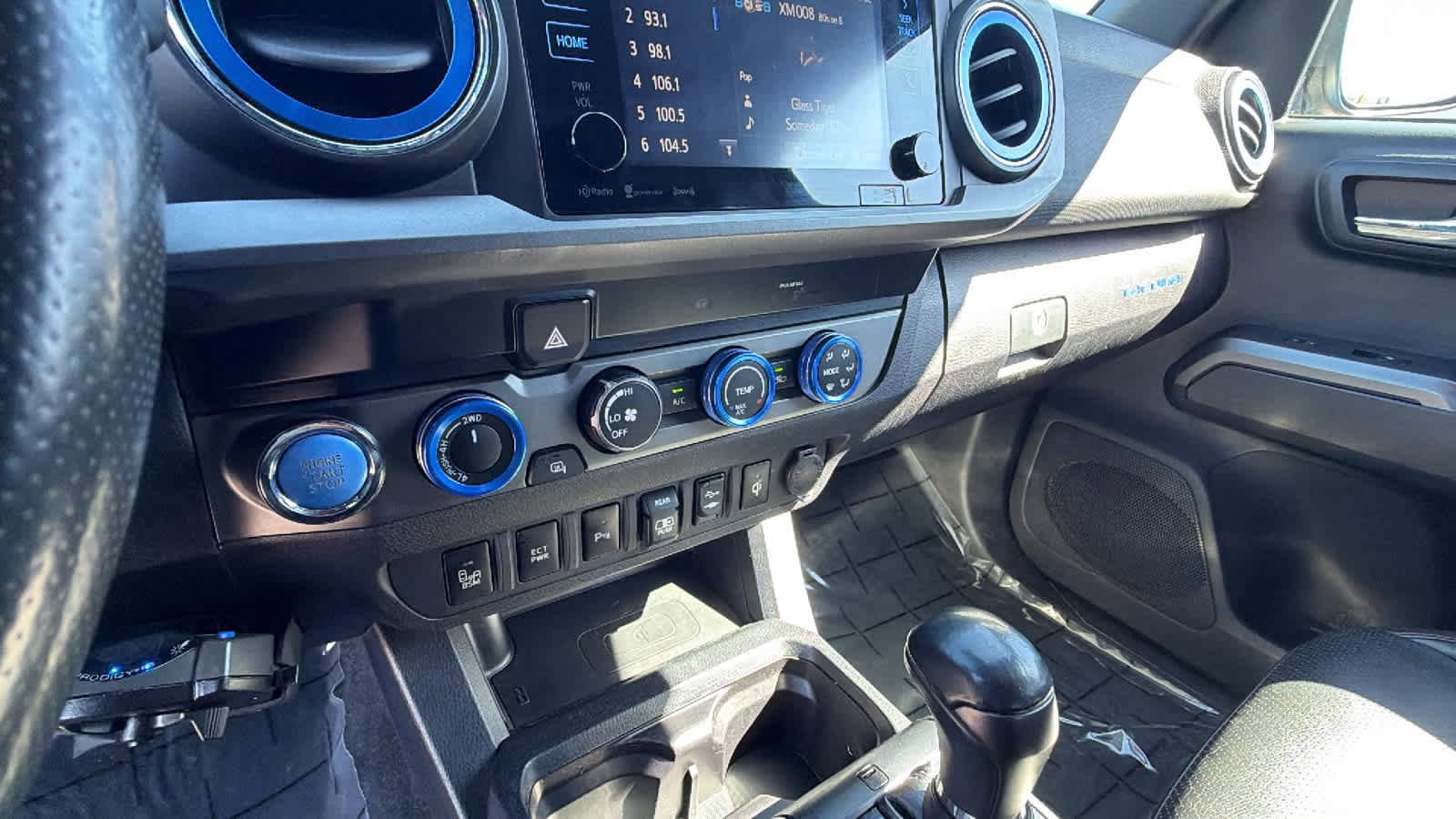 Thumbnail: 2019 Toyota Tacoma - 14