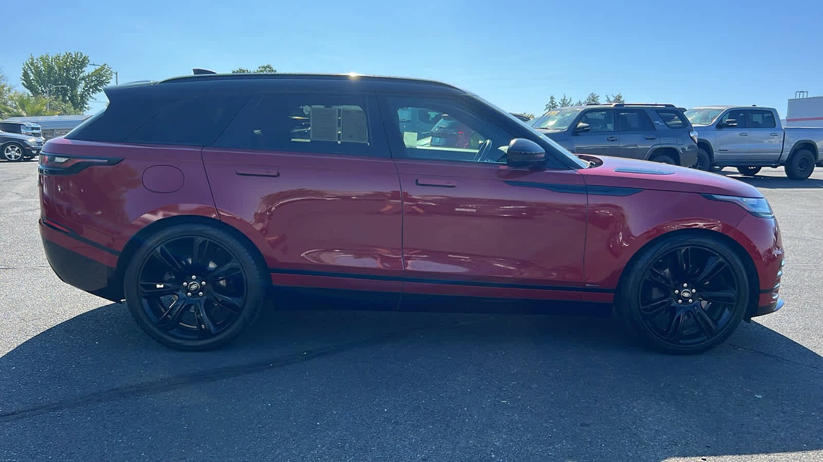 2019 Land Rover Range Rover Velar HSE R-Dynamic photo 4