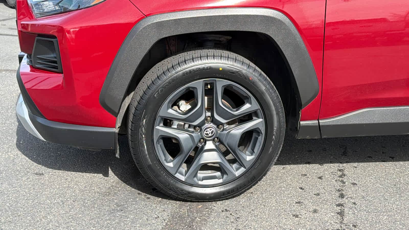 Thumbnail: 2024 Toyota RAV4 - 9