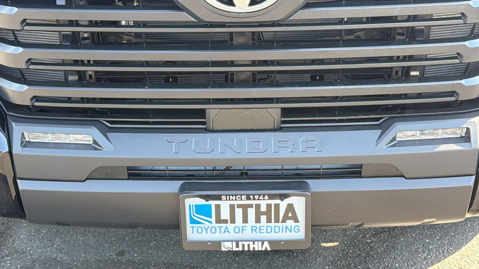 2026 Toyota Tundra SR5 - Photo 2