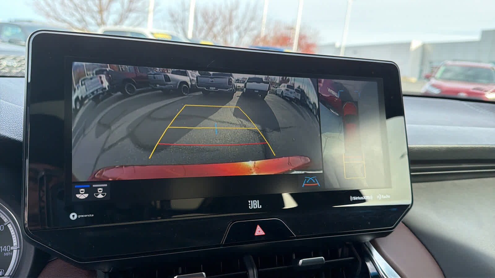 Thumbnail: 2021 Toyota Venza - 16