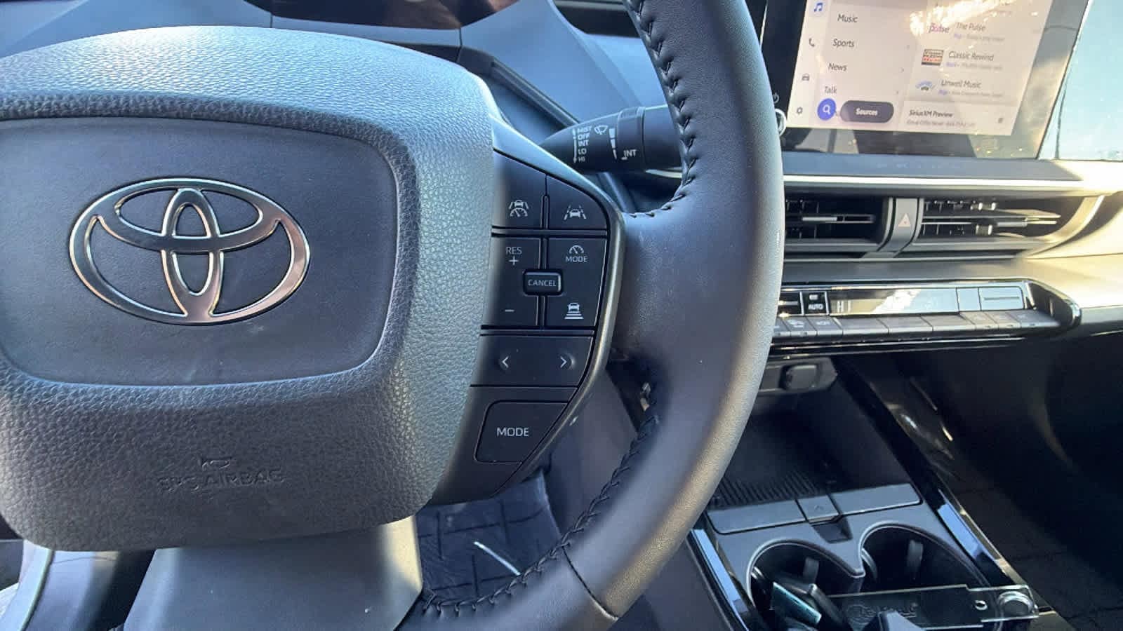 Thumbnail: 2024 Toyota Prius - 20