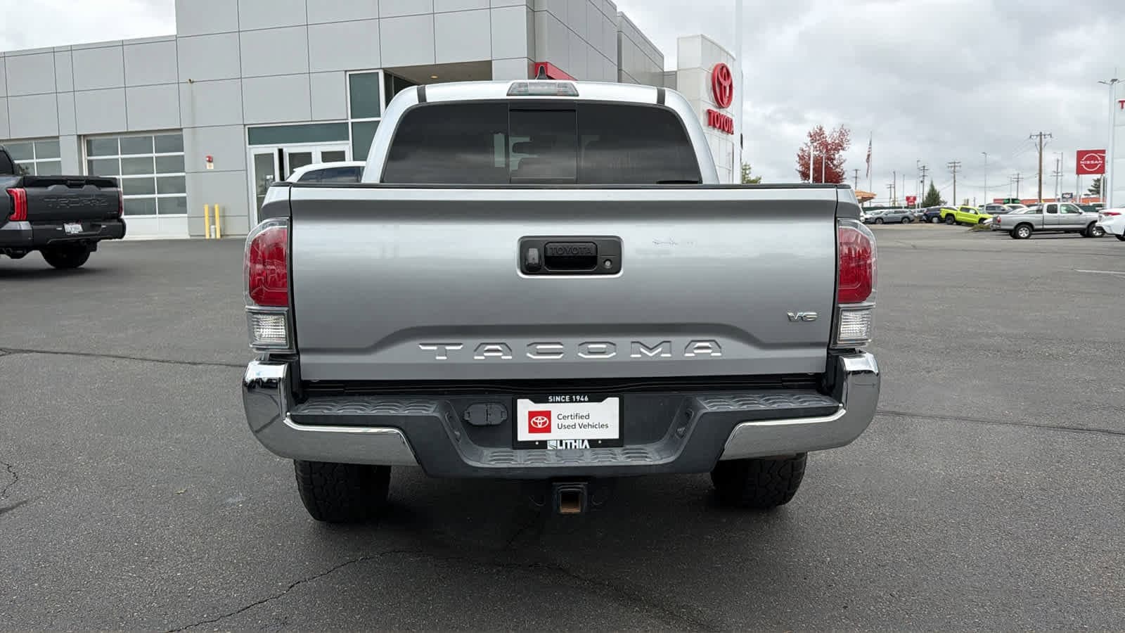 Thumbnail: 2022 Toyota Tacoma - 6