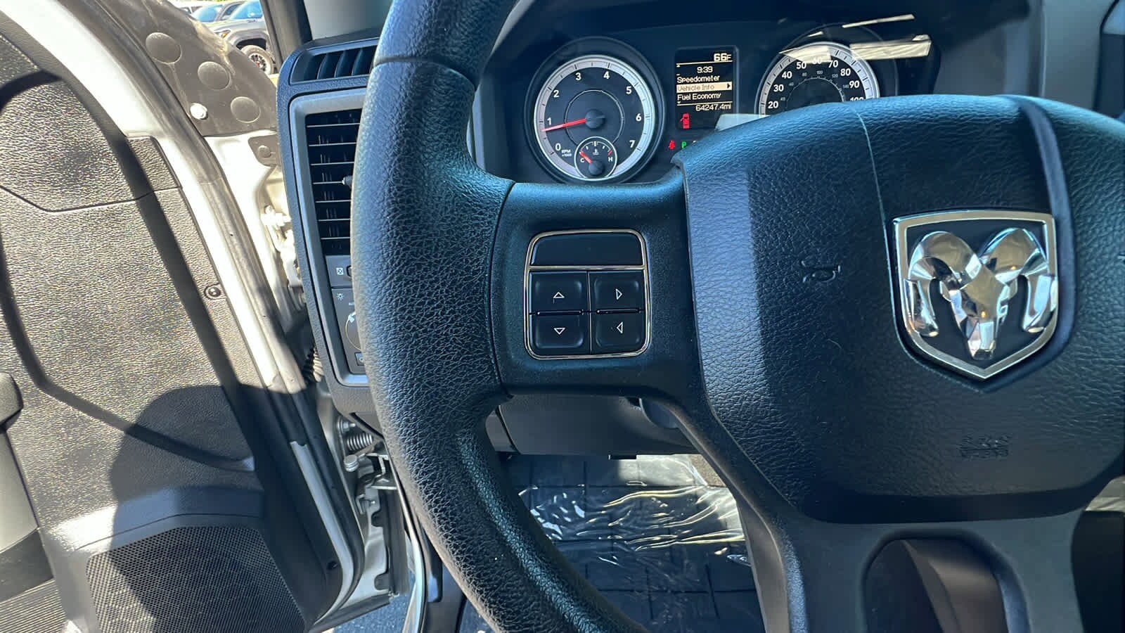 Thumbnail: 2013 RAM 1500 - 19