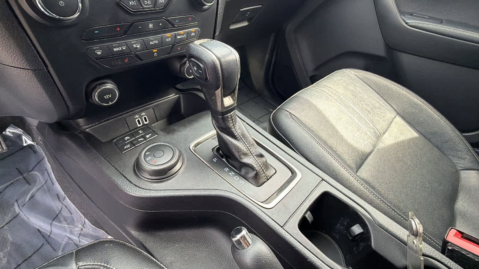 Thumbnail: 2019 Ford Ranger - 13