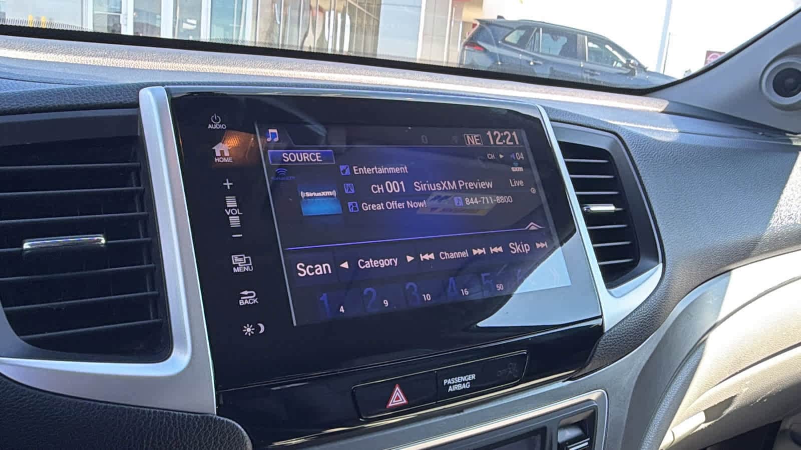 Thumbnail: 2018 Honda Pilot - 15