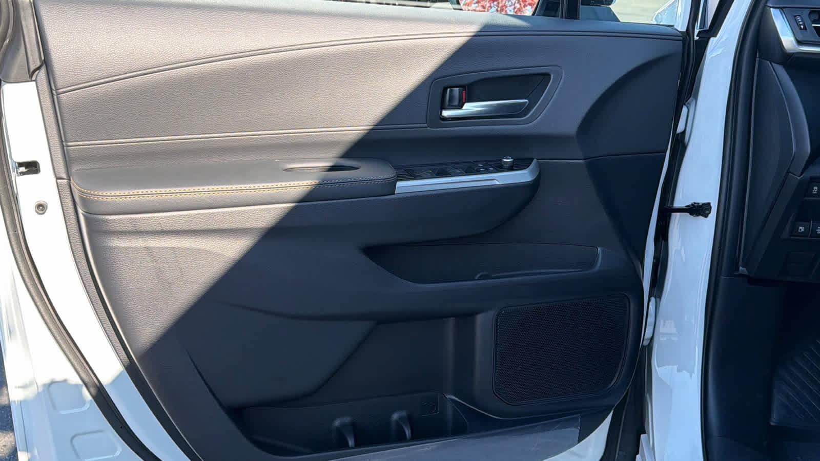 Thumbnail: 2026 Toyota Sienna - 23