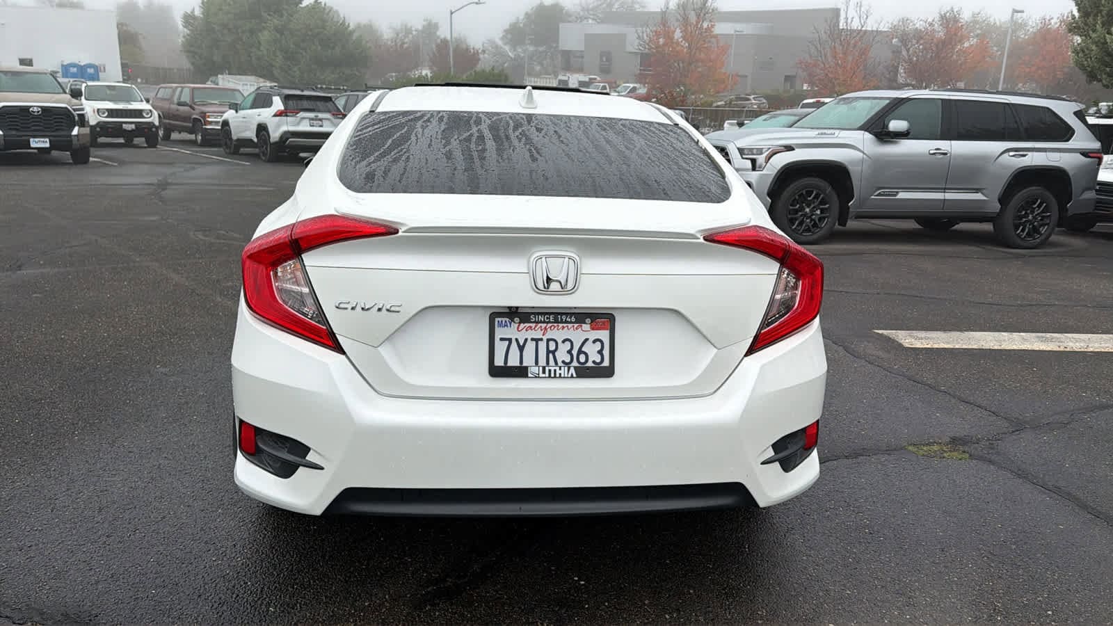 Thumbnail: 2017 Honda Civic - 6