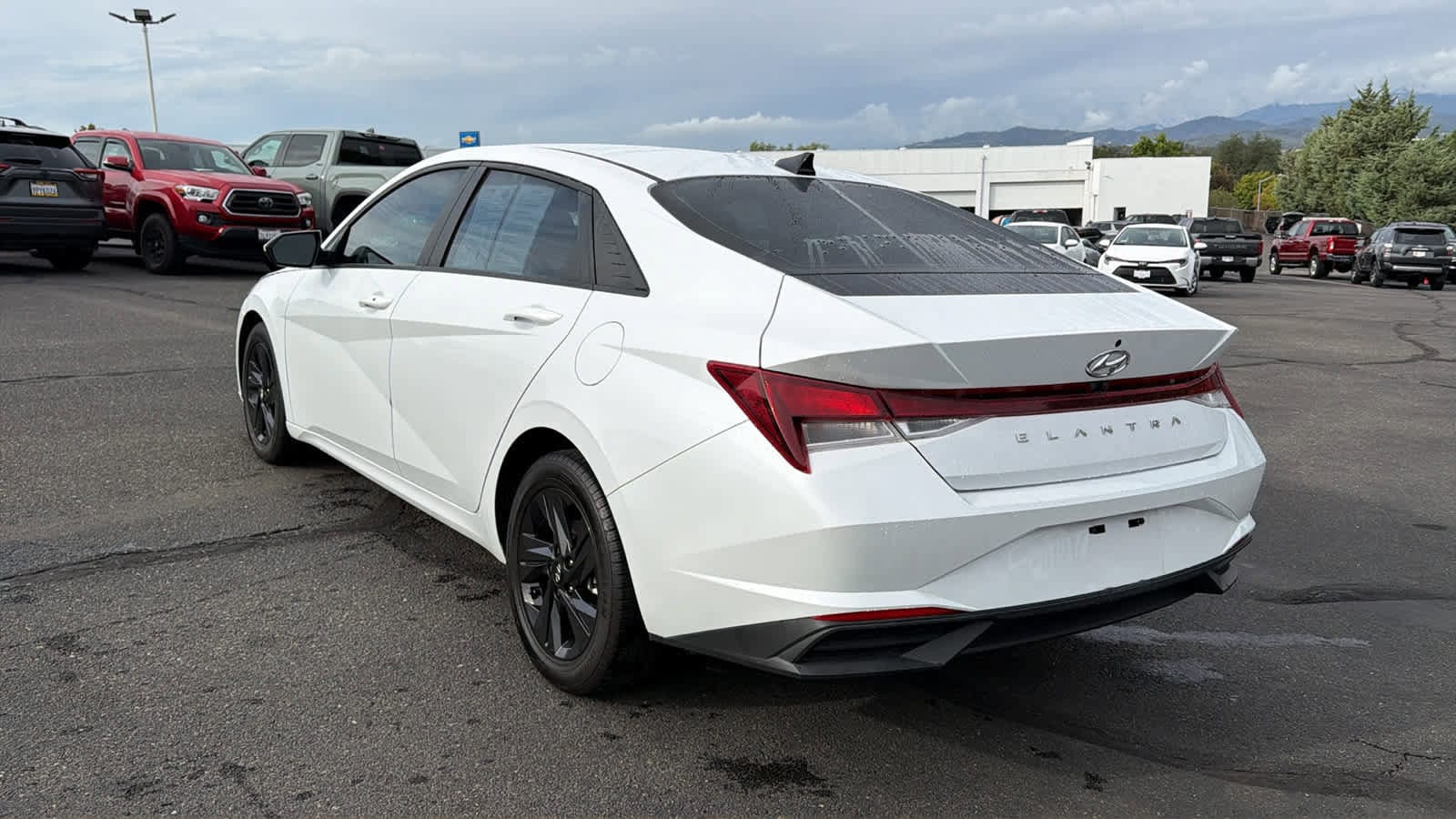 Thumbnail: 2021 Hyundai Elantra - 7