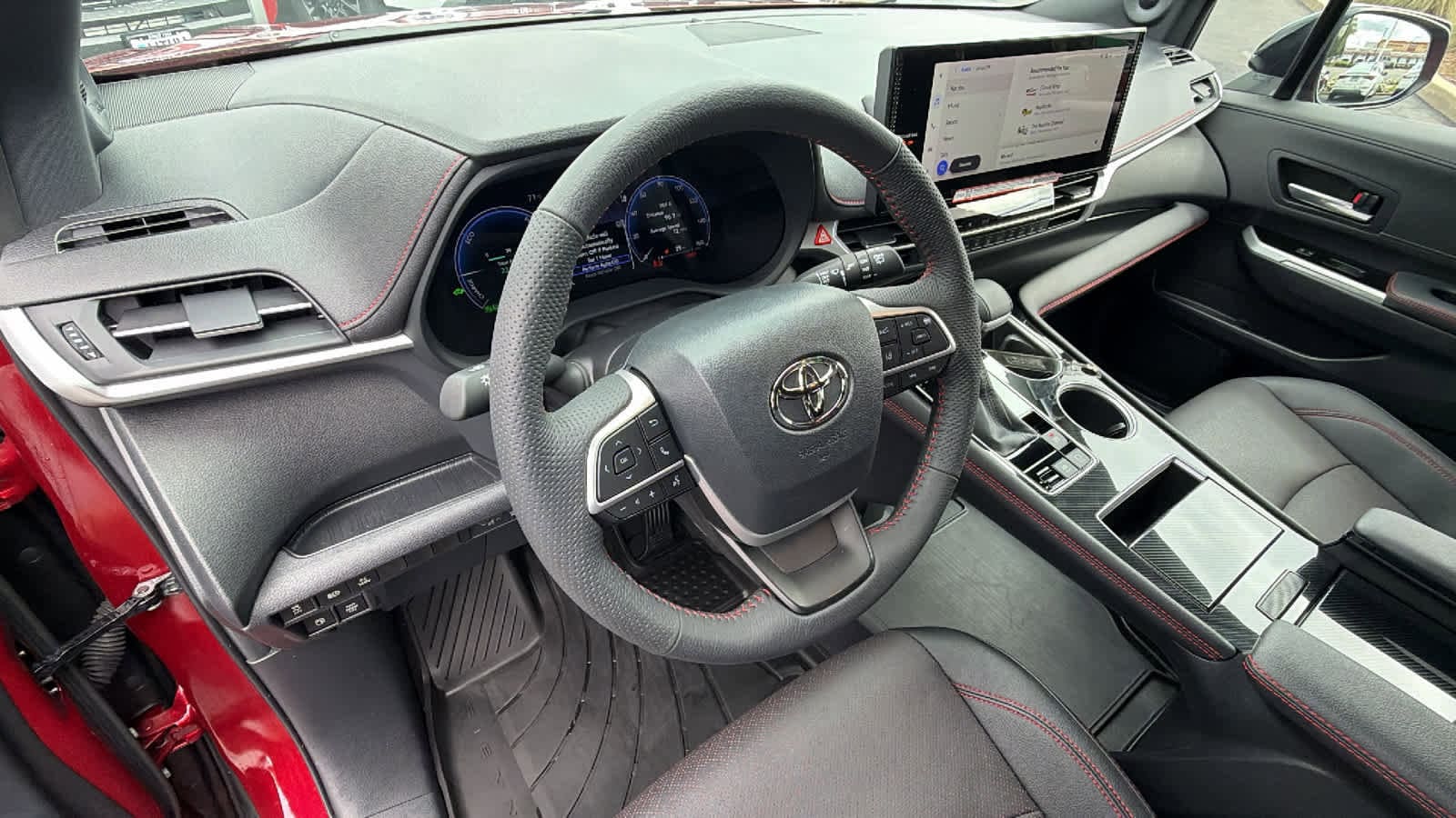 Thumbnail: 2025 Toyota Sienna - 10