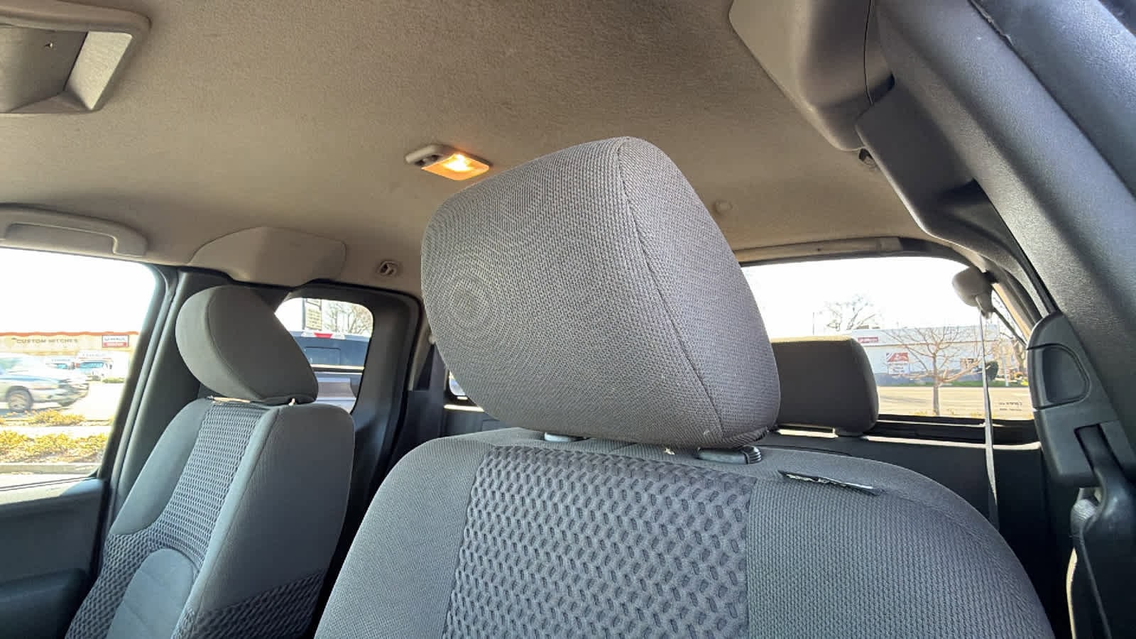 Thumbnail: 2012 Nissan Frontier - 11