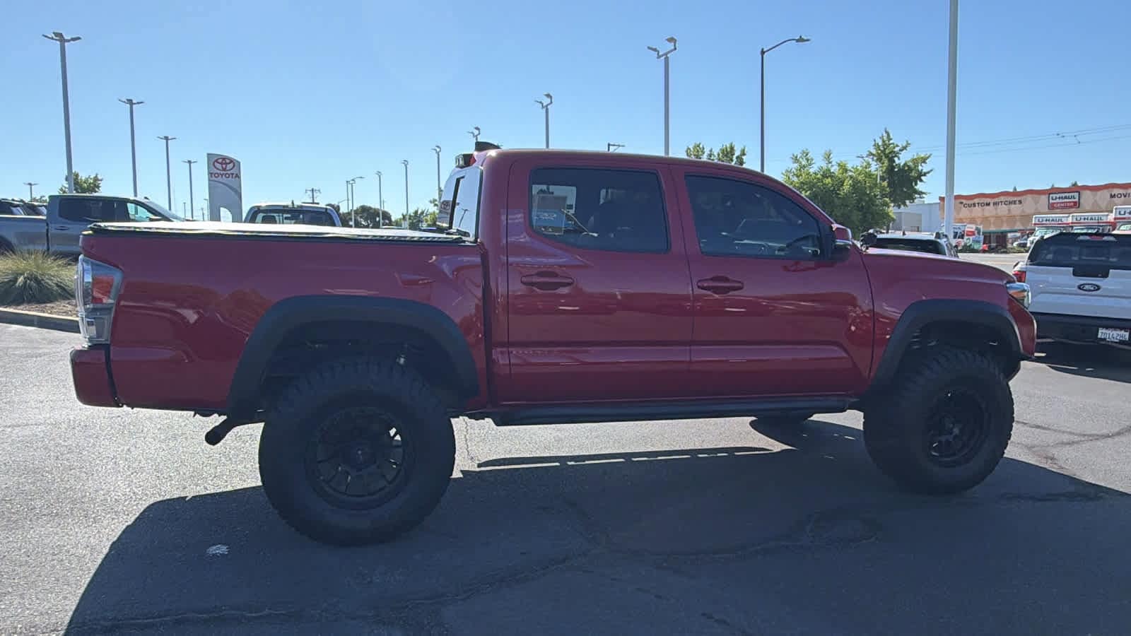 Thumbnail: 2023 Toyota Tacoma - 4