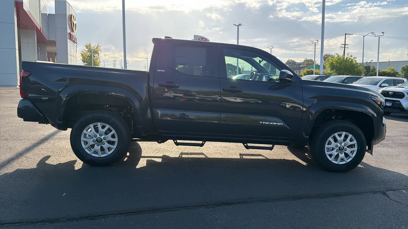 Thumbnail: 2025 Toyota Tacoma - 4